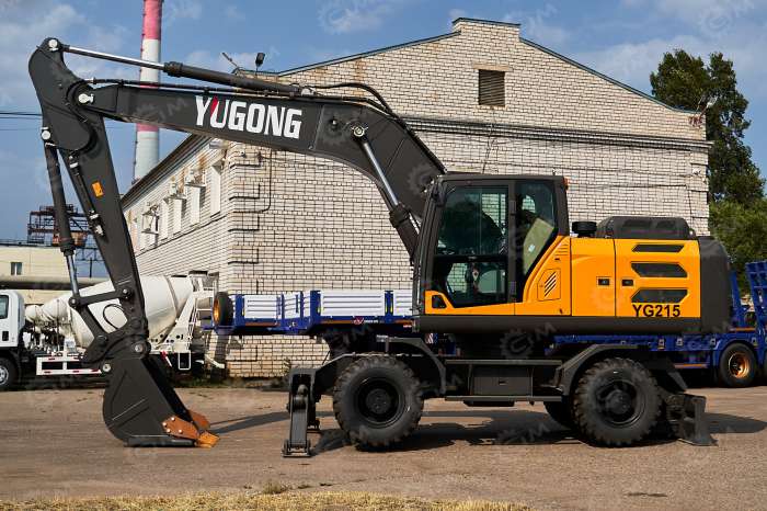 Экскаватор колесный Yug onG Y G 2 1 5