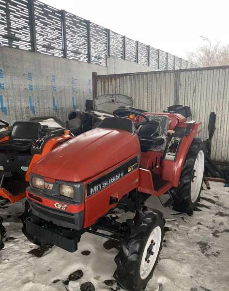 Японский мини трактор 21л.с. Mitsubishi Mt205 без