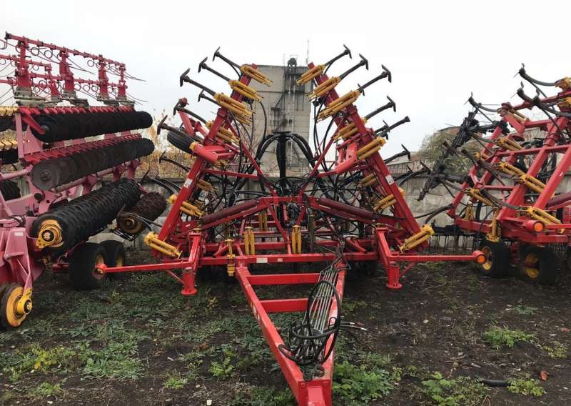 Культиватор Bourgault 8810-28 (Барго)