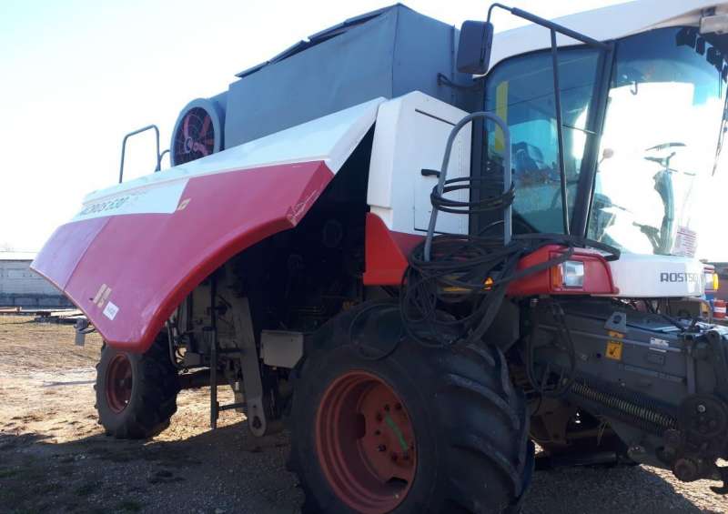 Комбайн Акрос 530