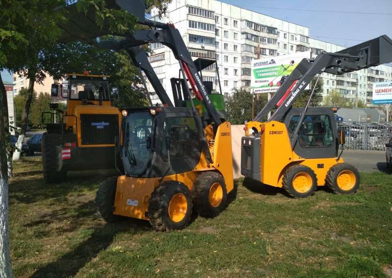 Минипогрузчик Lonking CDM307/312 (аналог Bobcat)