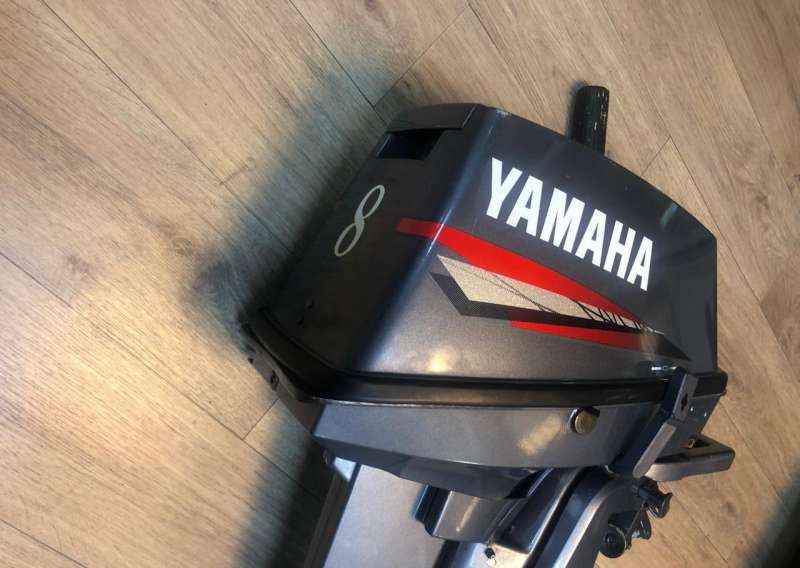 Лодочный мотор Yamaha 8 б/у