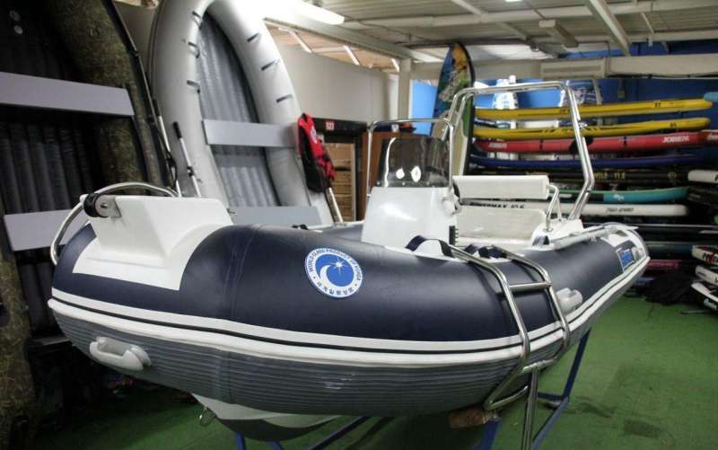 Лодка риб stormline luxe 420