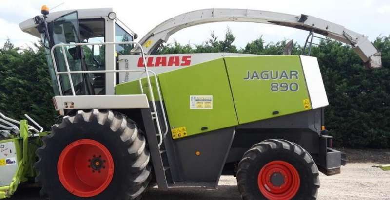 Кормоуборочный Комбайн Claas jaguar 890 4х4. 2002г