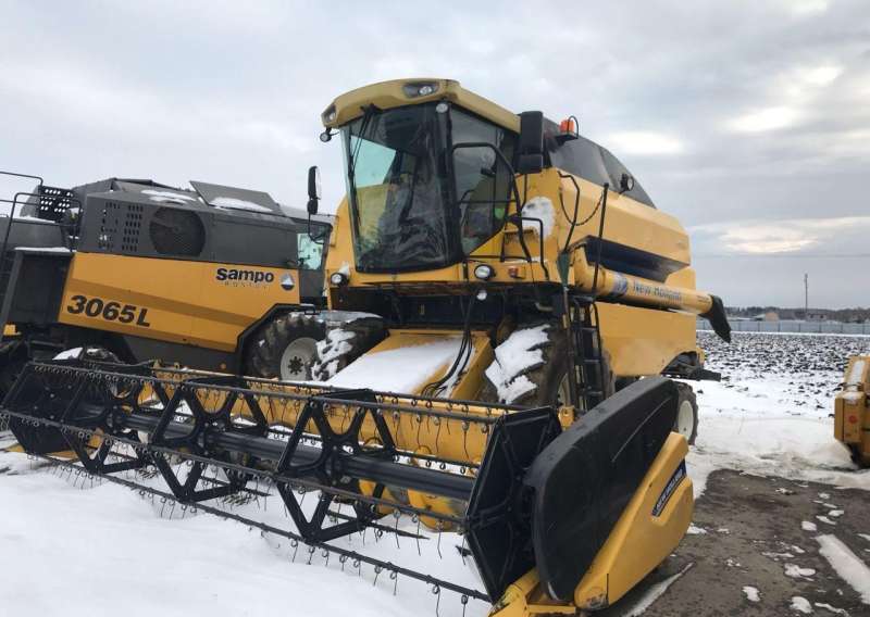 Комбайн зерноуборочный New Holland TC5080
