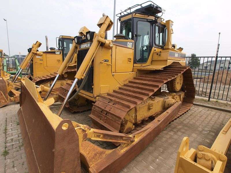 Запасные части бульдозеров Caterpillar D6R