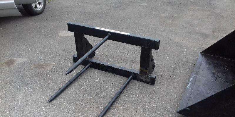 Вилы для рулонов на погрузчик фронтальный пку 0.8