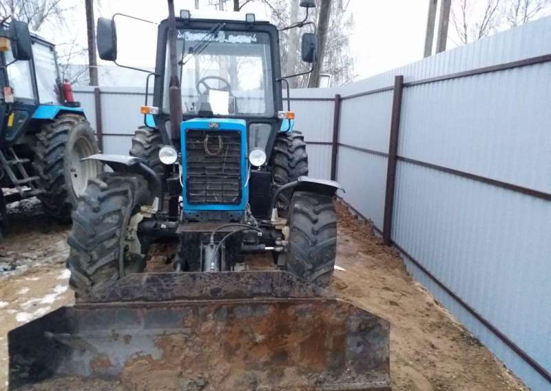 Продам бару траншеекопатель на Базе мтз 82 эцу-150