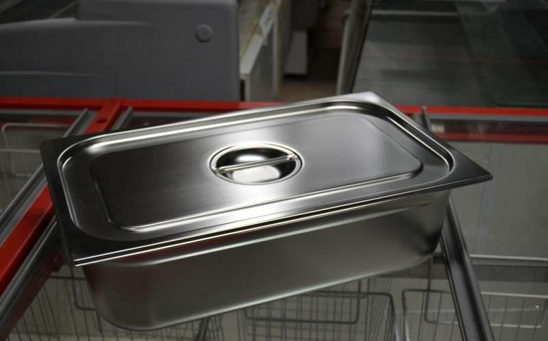 Гастроёмкость с крышкой 1/1-100