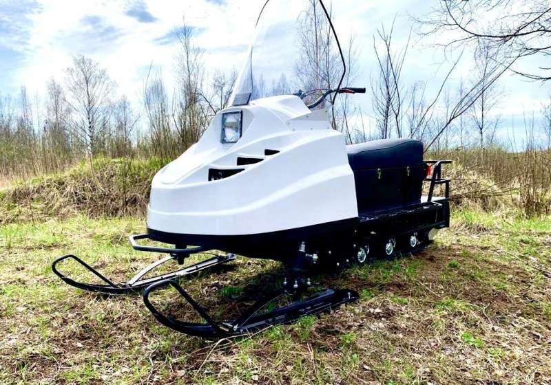 Cнегоход "Арктик-4Т"