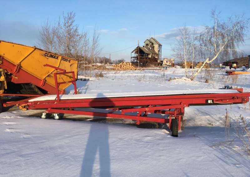 Lemken Rubin 9-600 технике Б/У. Приемный бункер