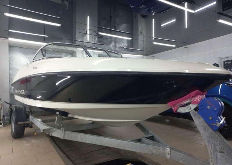 Катер "Байлайнер 175 BR"