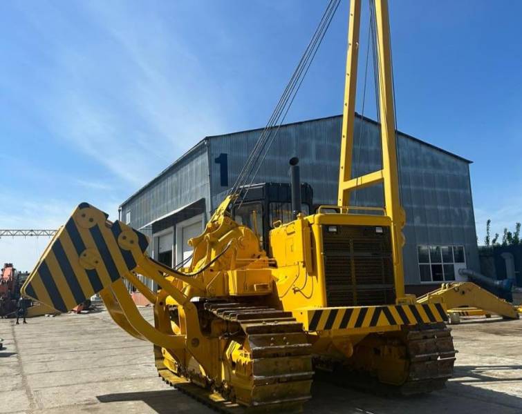 Трубоукладчик Komatsu D355-C