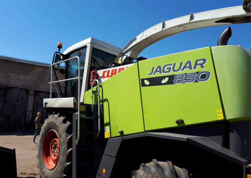 Комбайн jaguar claas 830