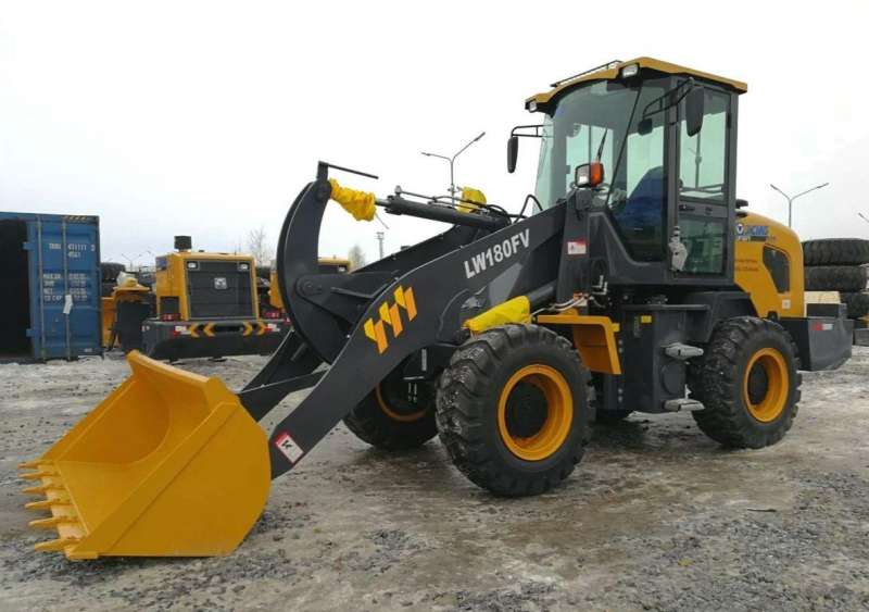 Фронтальный погрузчик XCMG LW180FV, 2021