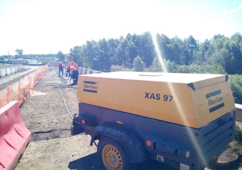 Продам дизельный компрессор Atlas copco xas 77