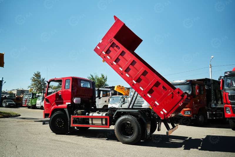 Самосвал Hyundai4х2 132кВт