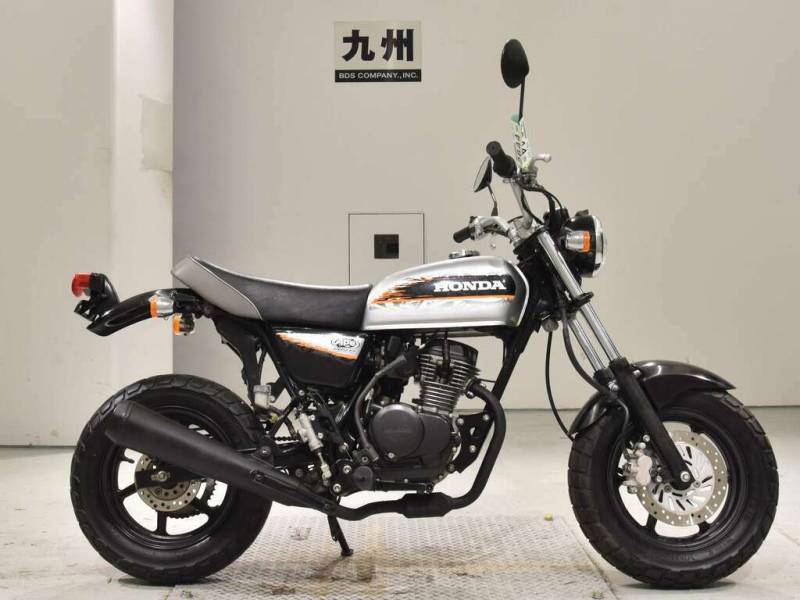 Мотоцикл нэйкед Honda APE 50 рама AC18 minibike