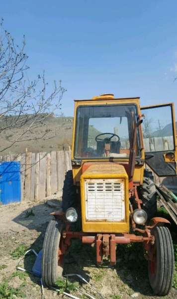 Трактор т-25