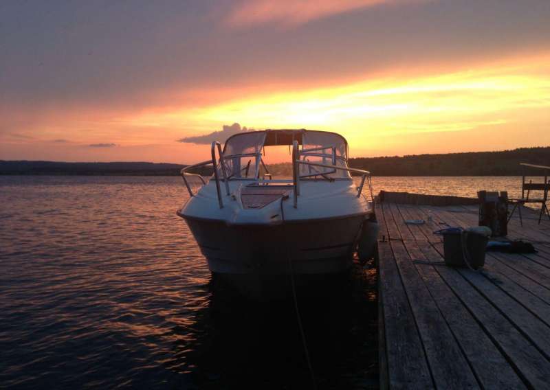 Катер Uttern D66