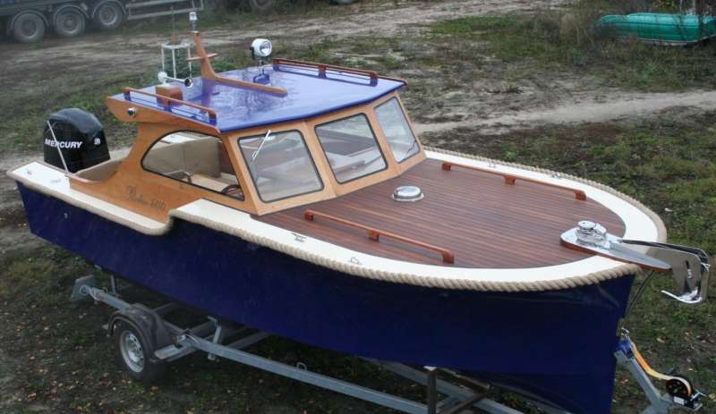 Катер Ретро 600 кабин