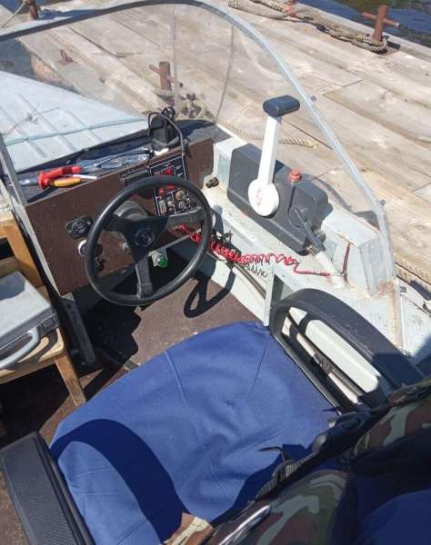 Катер Южанка-2