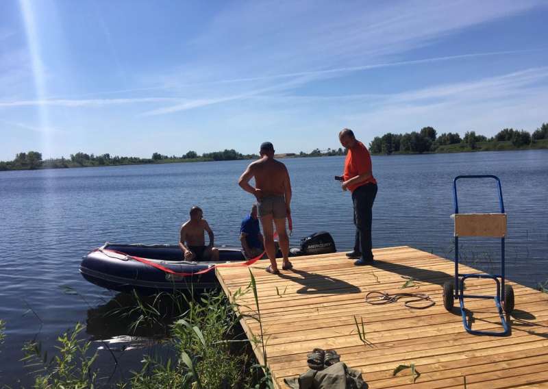 Salar 420 Jet + подвесной мотор Mercury 30