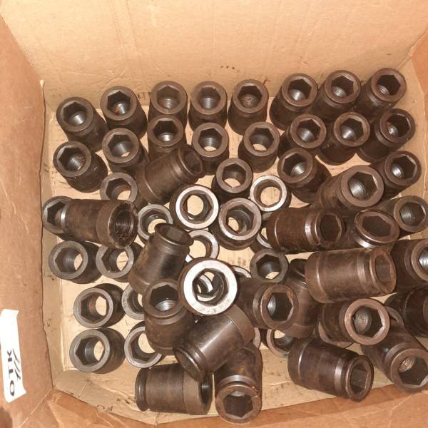 Гайка двигателя М27*2 0210.04.026