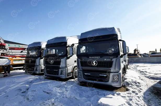 Тягач Shacman 6×4 SX 42584V324 кабина X5000, 430 л.с