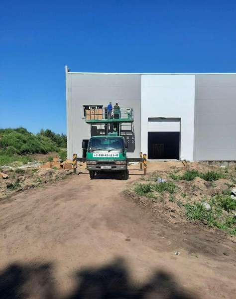 Автовышка платформа 17 метров tadano AT-150S