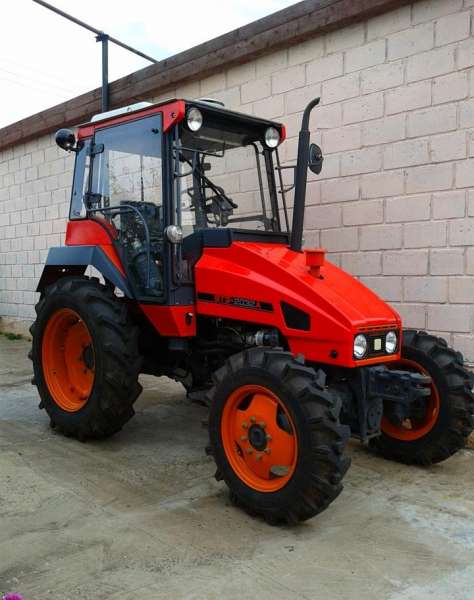 Трактор втз 2032а