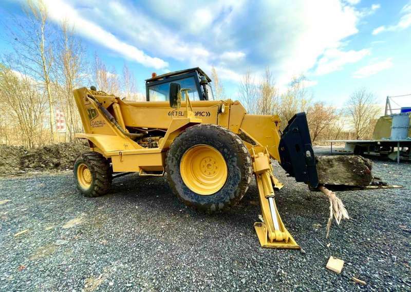 CB 530B telescopi Телескопический погрузчик