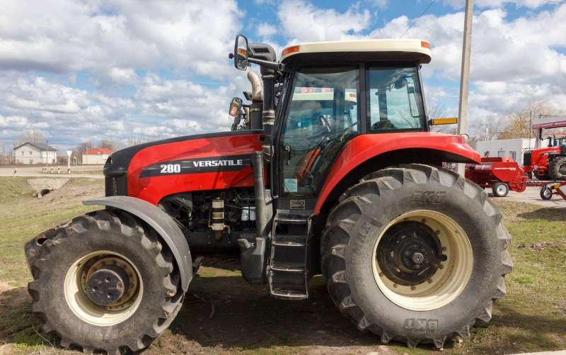 Трактор Версатайл Бюлер 280 (Versatile Buhler 280)