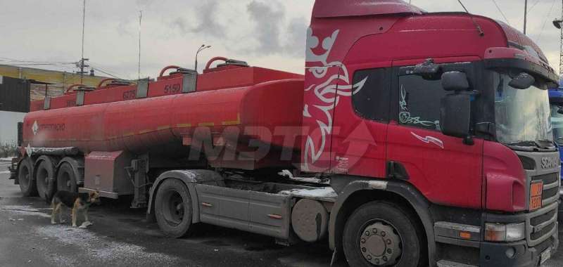 Scania P360LA с полуприцепом, 2012