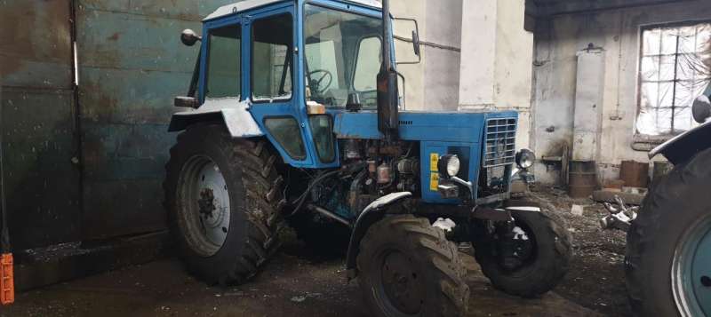 Трактор мтз-82