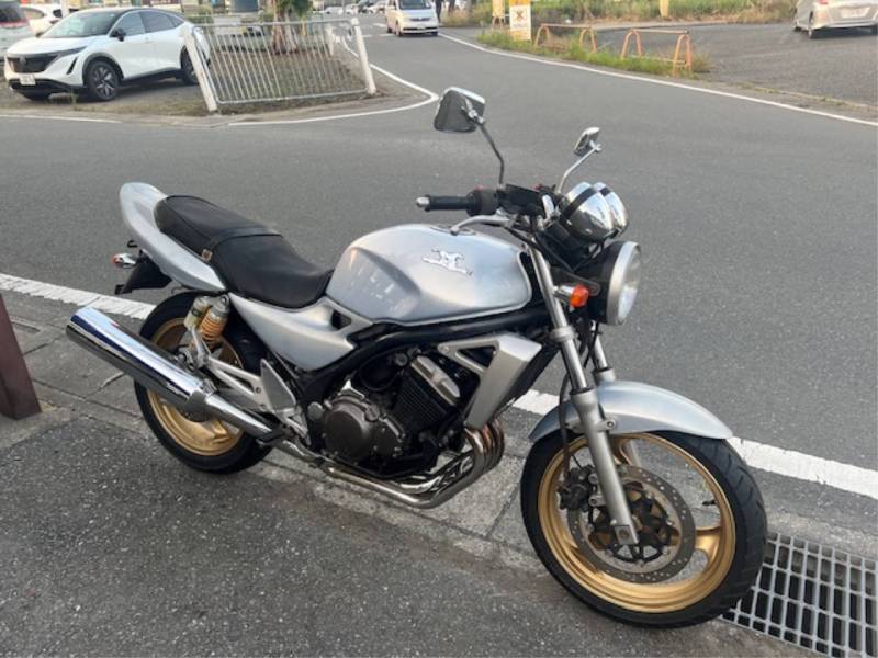 Мотоцикл дорожный Kawasaki Balius 250-2 рама ZR250B