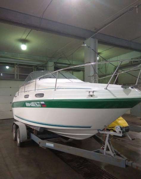 Kатер Sea Ray 230