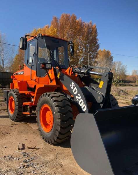 Фронтальный погрузчик DISD SD200, 2021