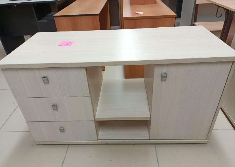 Тумбы-греденции, более 30шт. Б.У