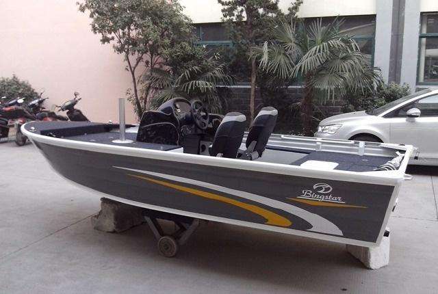 Алюминиевая моторная лодка Bingstar Bass Boat 420