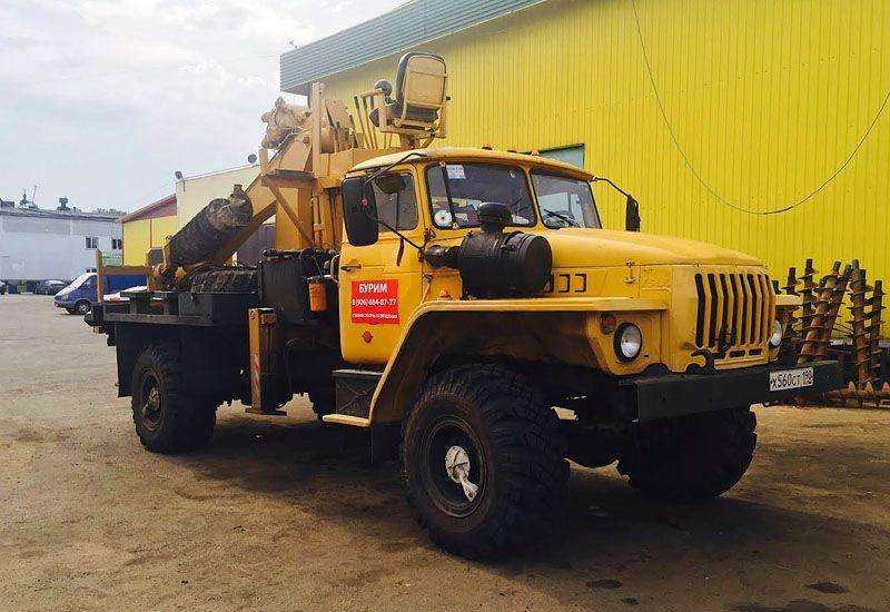 Аренда Ямобур aichi d704 на базе Урал (4х4)