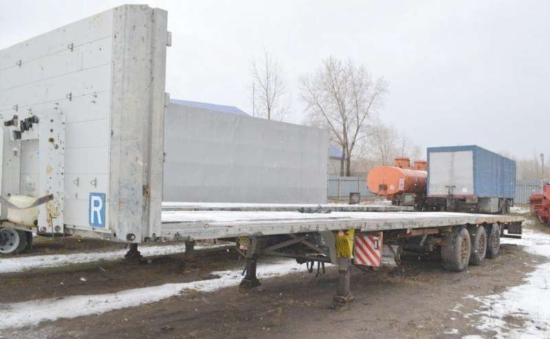 Полуприцеп бортовой Schmitz Cargobull SPR 24, 2011