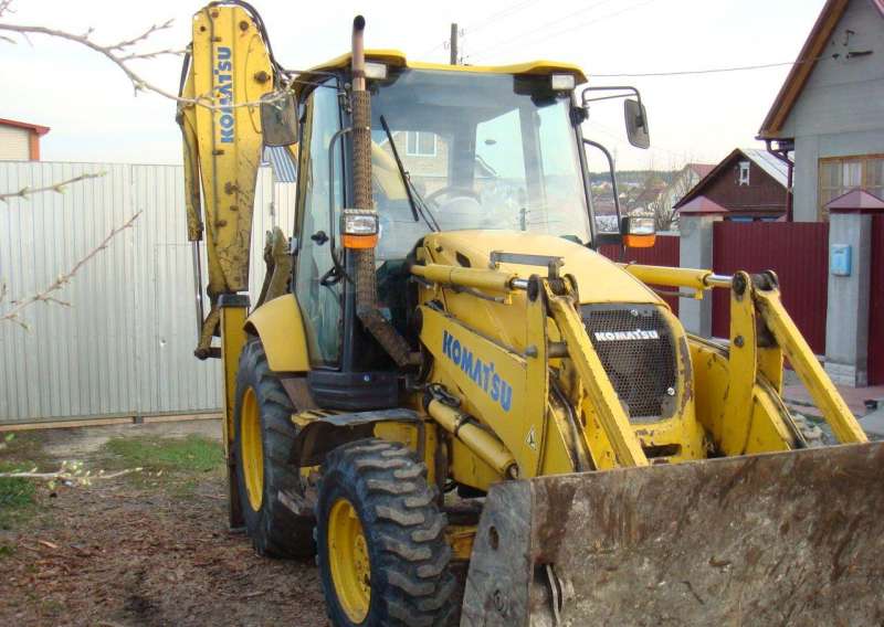 Продаю экскаватор погрузчик komatsu WB 93R-5 2007г