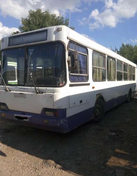 Продам автобус неман 52012