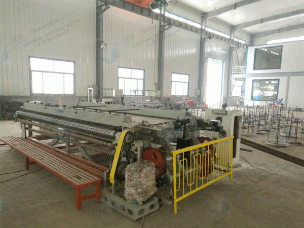 Станок для производства гексагональной габионной сетки