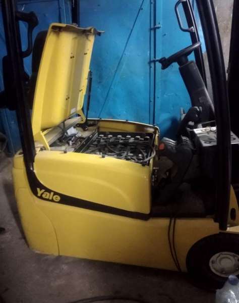 Вилочный погрузчик Yale ERP 15VT, 2015