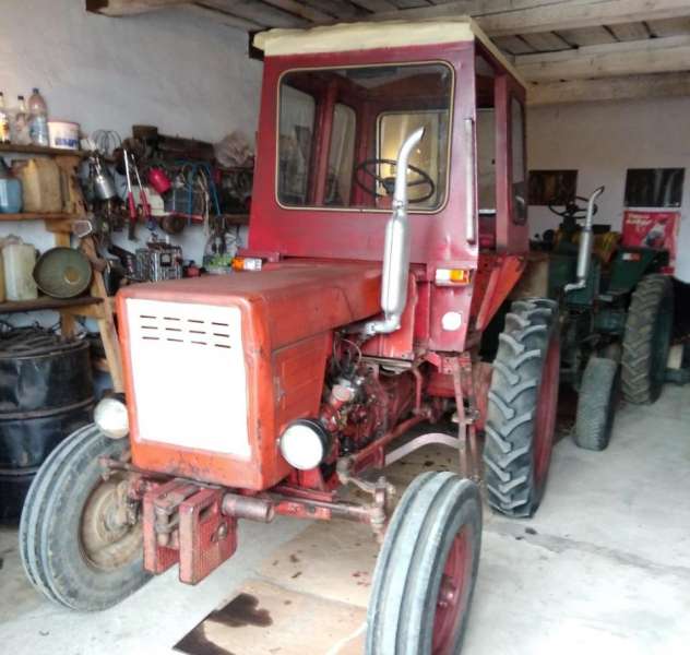 Трактор Т 25
