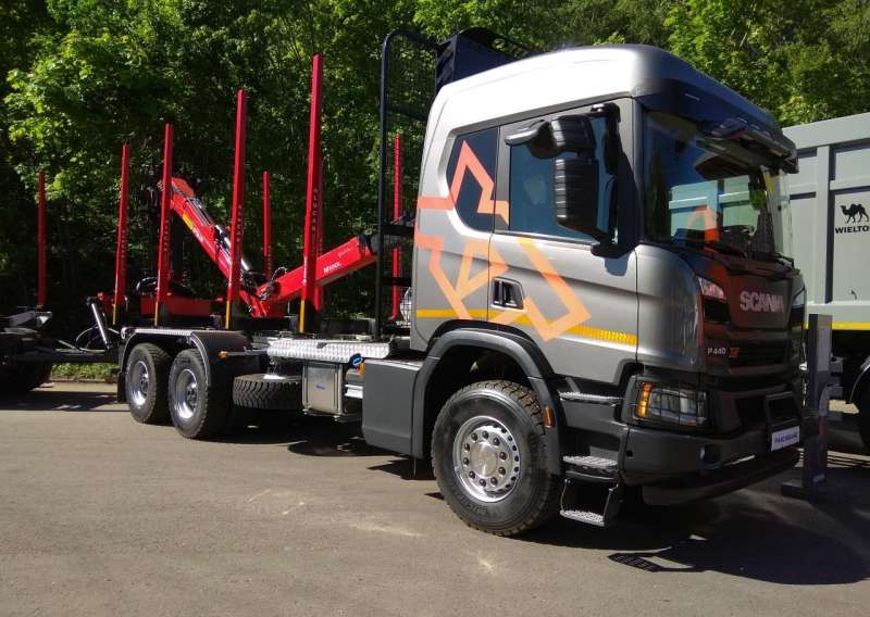 Сортиментовоз scania P440CB6x4EHZ (NTG)