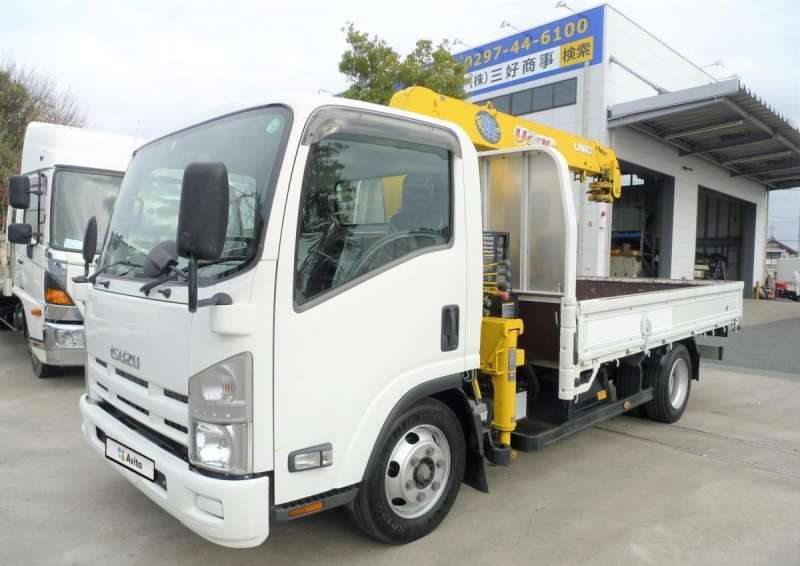 Isuzu Elf с КМУ, 2007