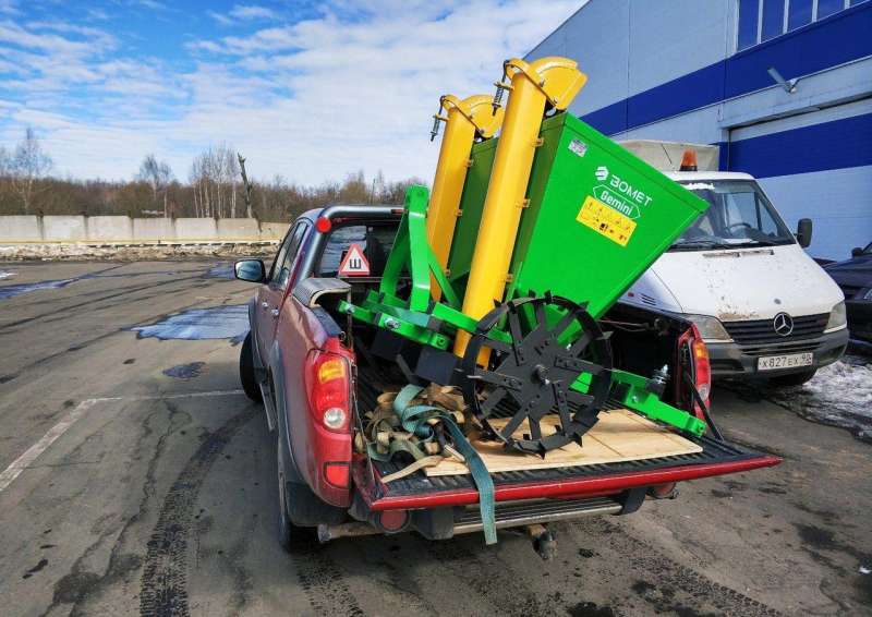 Картофелесажалка Бомет Польша-Урожай 2020